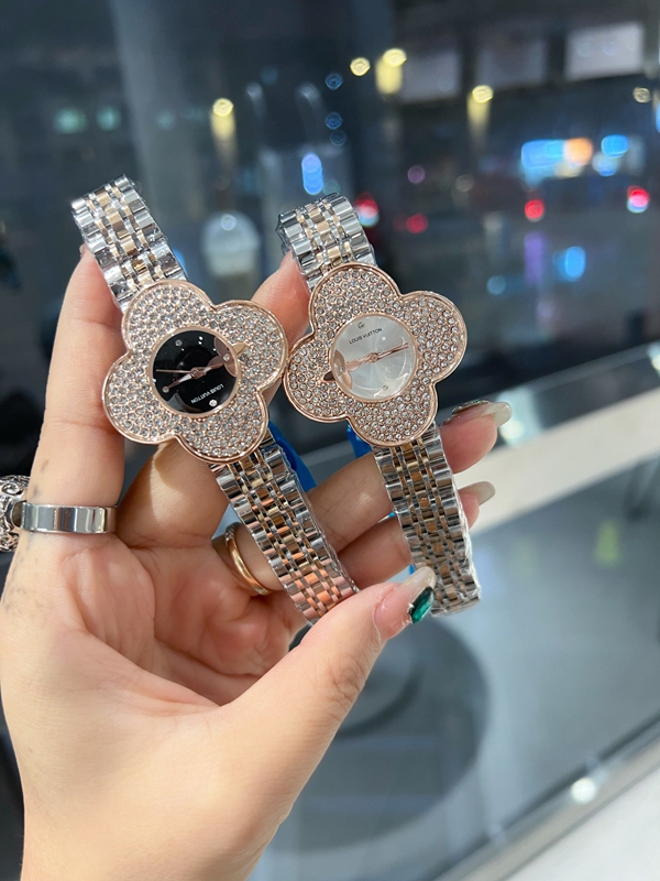 ブランド時計全体デザイン